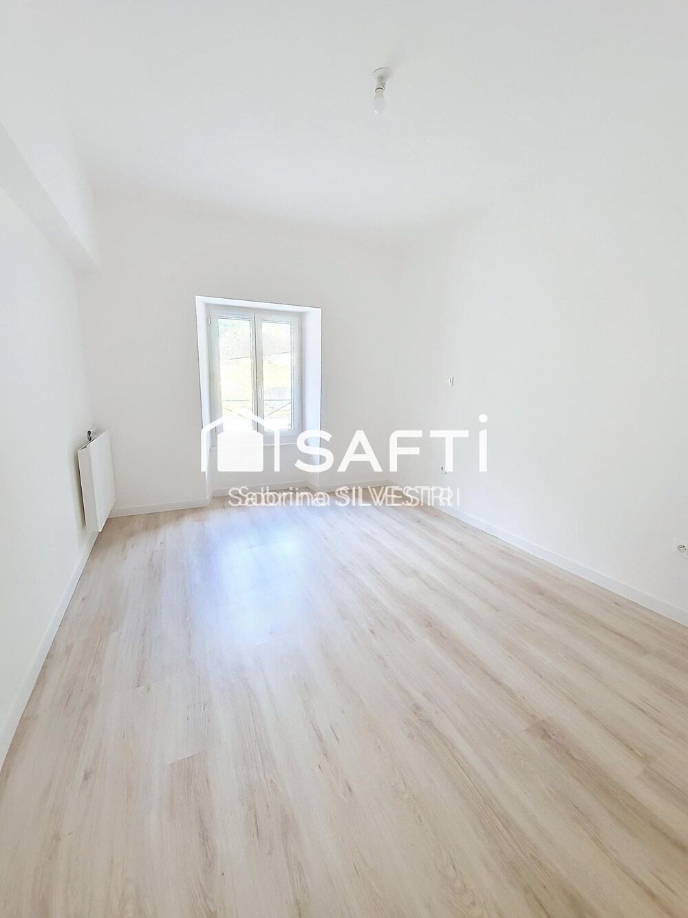 Location Appartement Appartement de type 5 avec suite parental trés lumineux Saint-geoire-en-valdaine