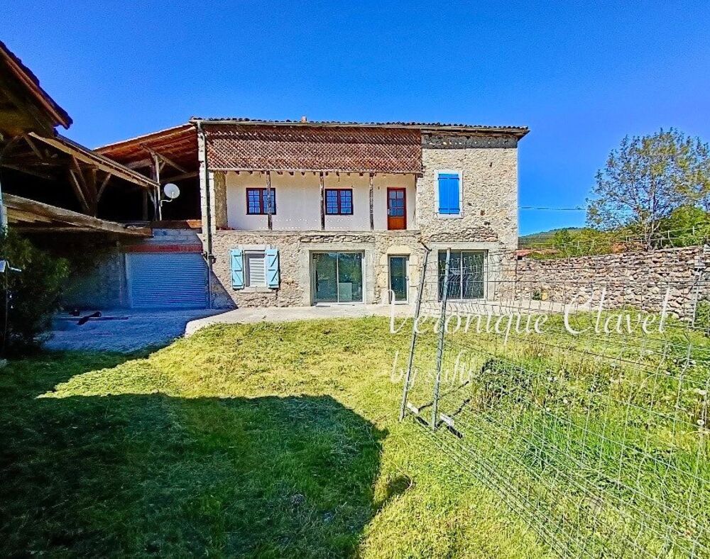 Face aux Pyrénées propriété de 135m2 avec dépendance posée sur un terrain de 3985m2