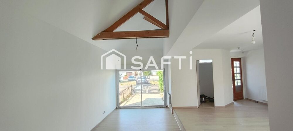 Maison plein pied renovée avec gout à Tours !