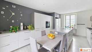  Maison à vendre 8 pièces 200 m²