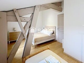  Maison � vendre 9 pi�ces 371 m�