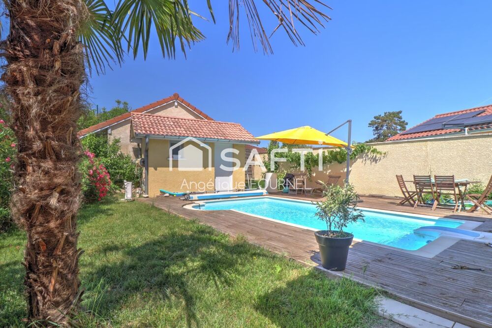 Villa individuelle de PLAIN-PIED - 130 m² habitable - 3 chambres - Terrain de 800 m²
