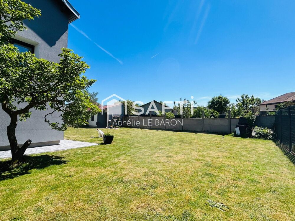 ATTON (54)  Maison familiale rénovée de 140 m² avec terrain, garages et prestations de qualité