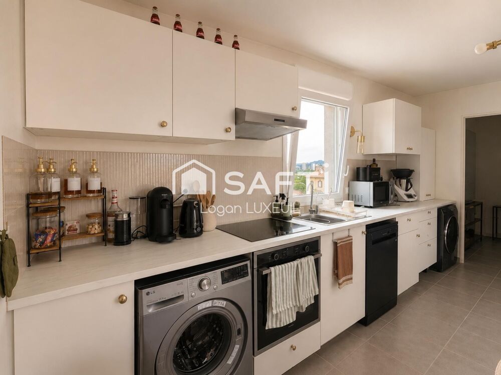 Appartement T4 récent de 84 m² - La Capelette