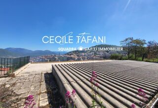  Immeuble à vendre 215 m²