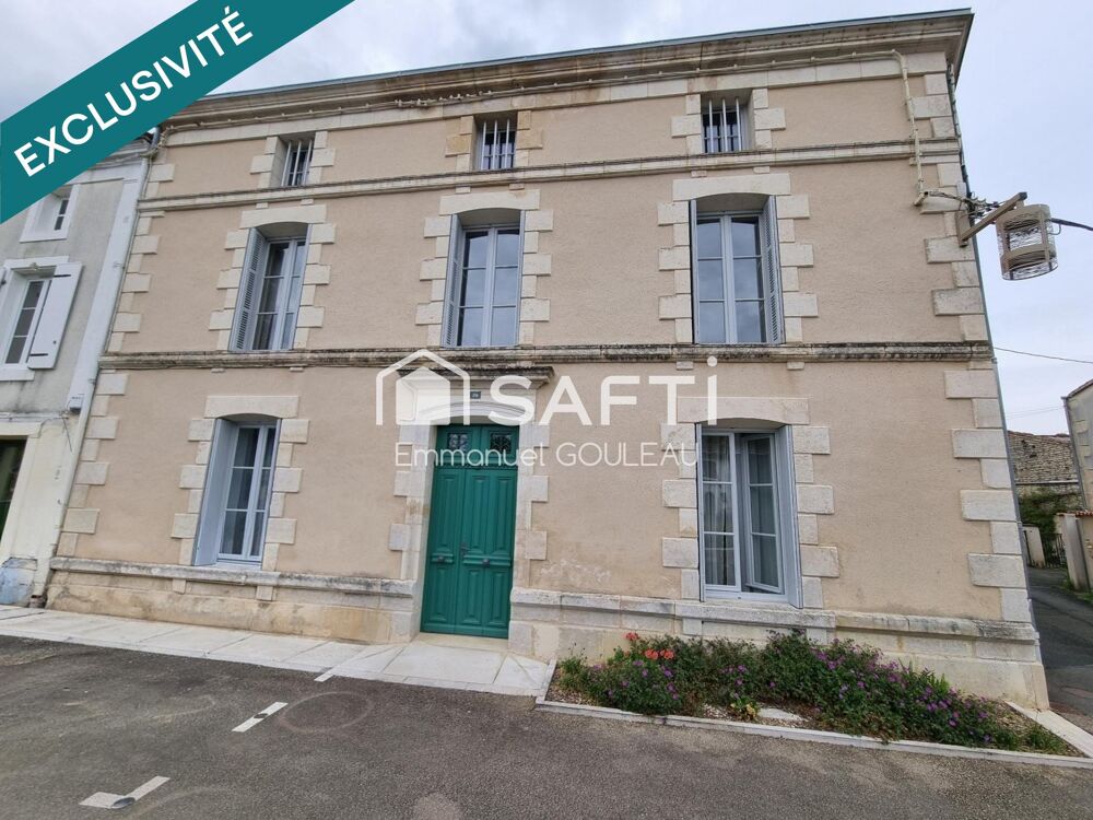 Coulon, belle propriété avec appartement attenant