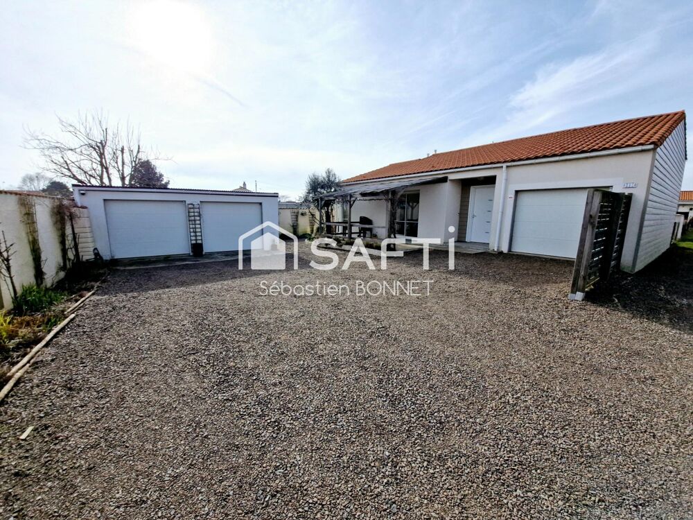 Maison 4 pièces 82 m² · à Angles · 82 m² · 245 000 €