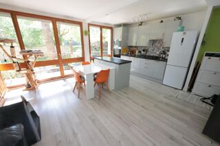  Appartement � vendre 4 pi�ces 77 m�