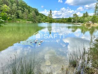  Maison à vendre 13 pièces 325 m²