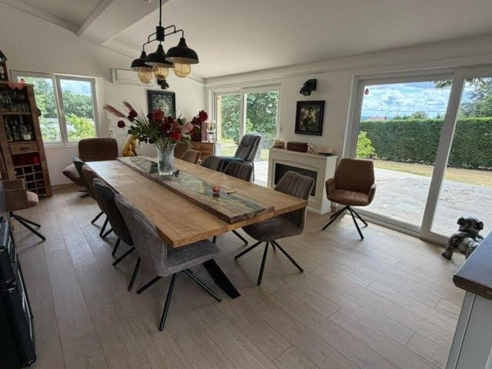 Vente Maison Vie de plain pied Thevet-saint-julien