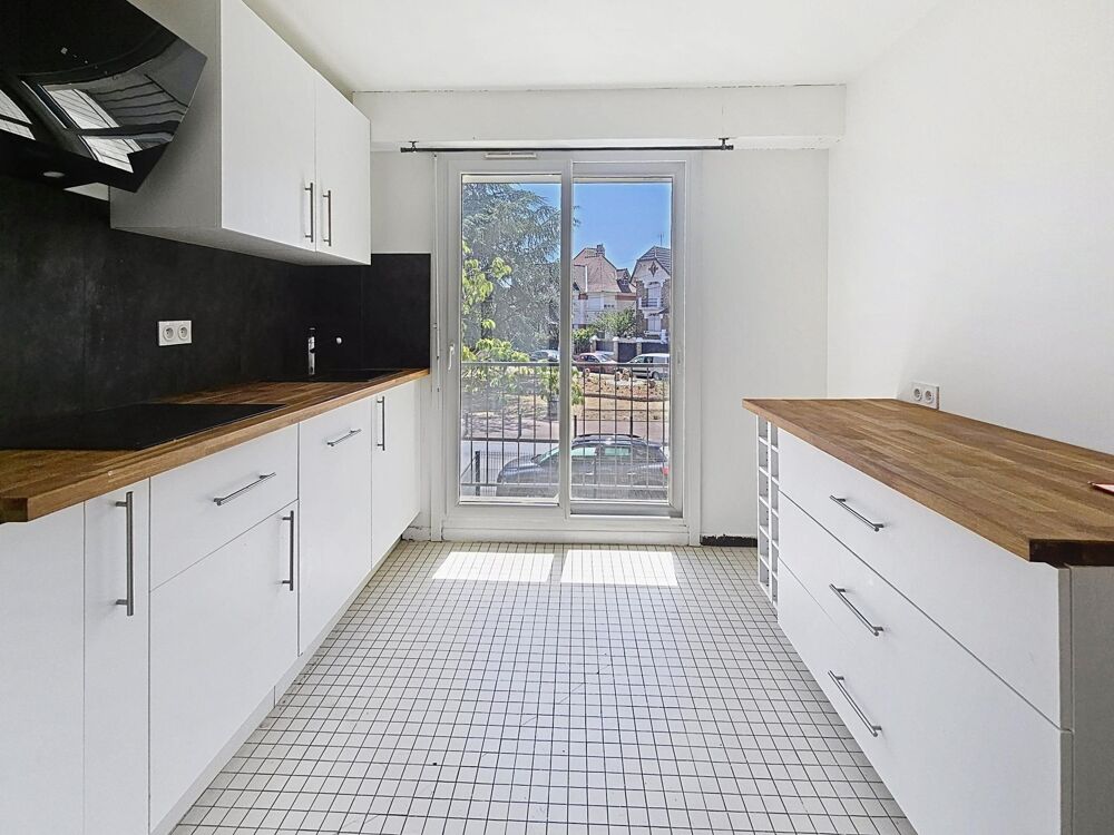 Vente Appartement Au pied de la gare de Melun, F3 lumineux avec balcon, parking et cave. Melun