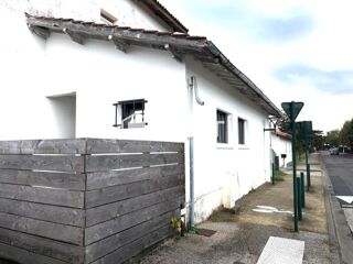  Appartement à louer 1 pièce 40 m²