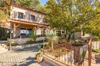  Maison � vendre 8 pi�ces 232 m�