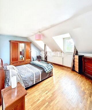  Maison � vendre 7 pi�ces 218 m�