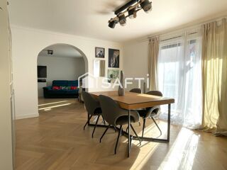  Maison  vendre 6 pices 160 m