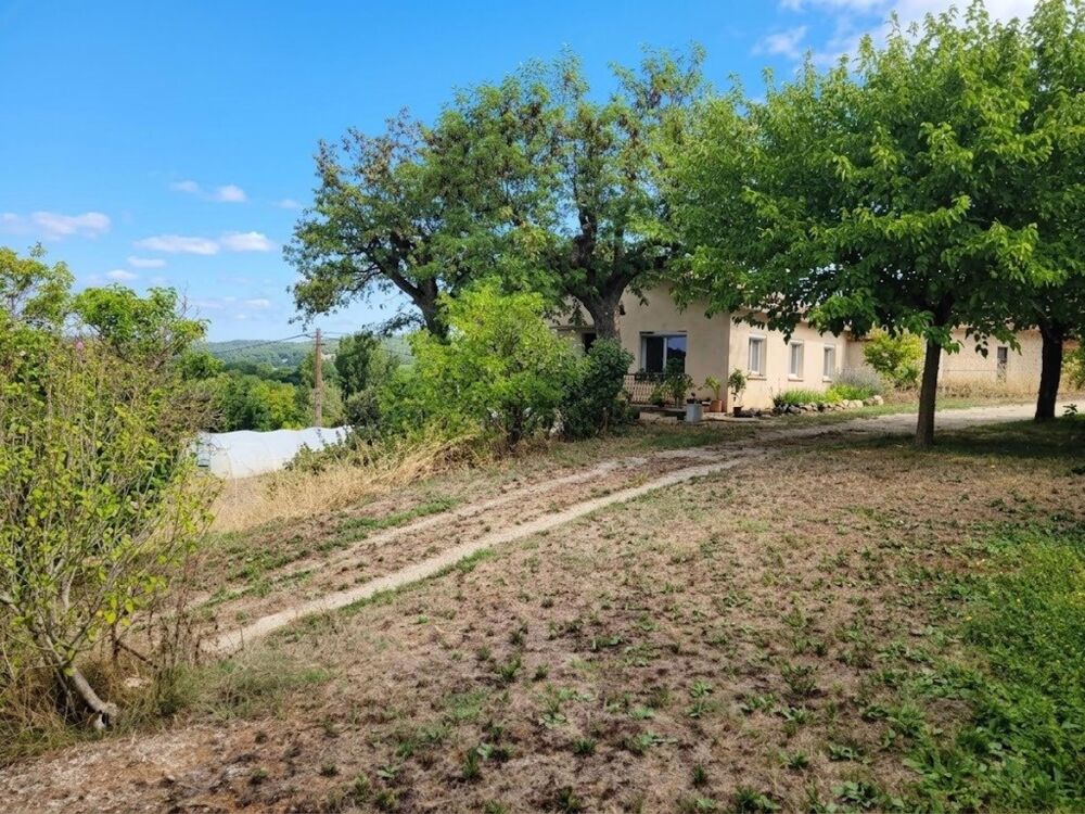 Vente Maison Maison plain pied 4 chambres ateliers vue dégagée. Douelle