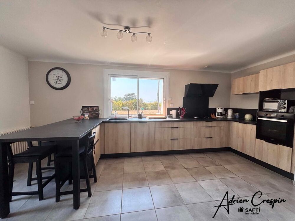 Joli corps de ferme situé à 3 minutes de Candé