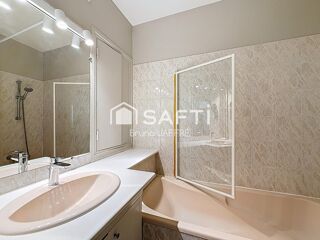  Appartement  vendre 3 pices 81 m