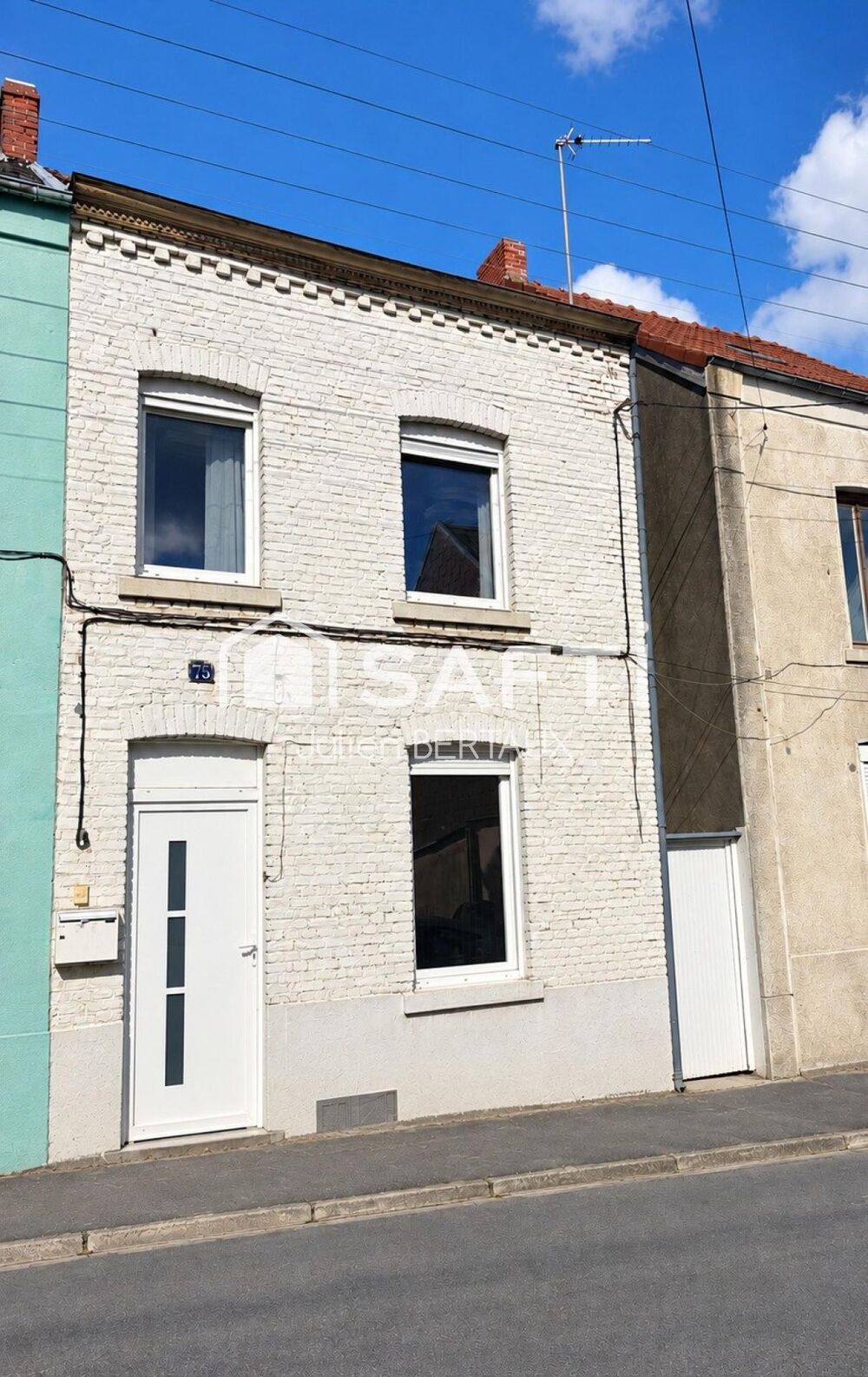 HAUTMONT  MAISON SEMI-INDIVIDUELLE 102 M²  3 CHAMBRES