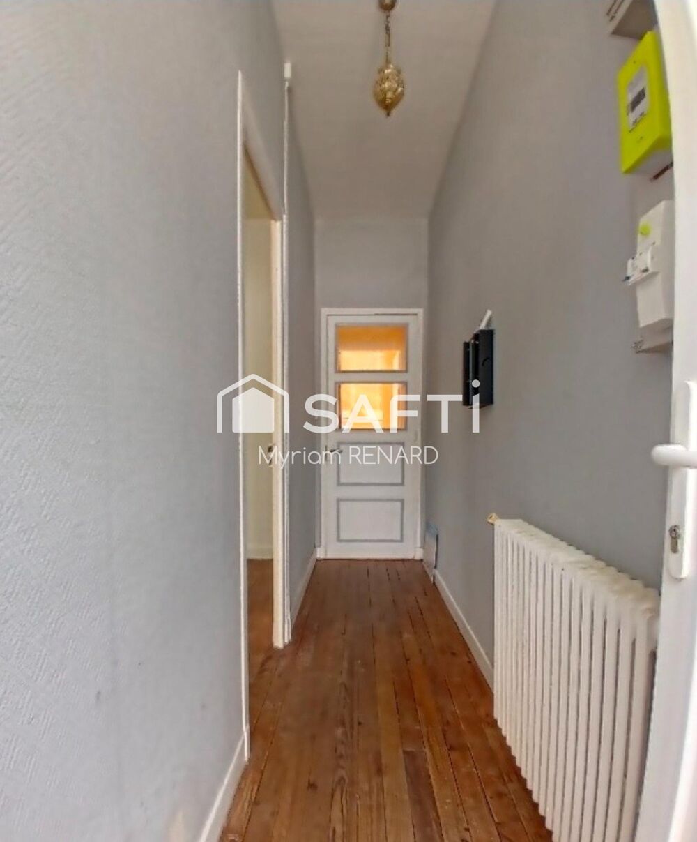 Vente Maison Maison de ville avec jardinet, type T3, d'environ 86 m2 Saintes