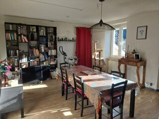  Maison à vendre 10 pièces 705 m²
