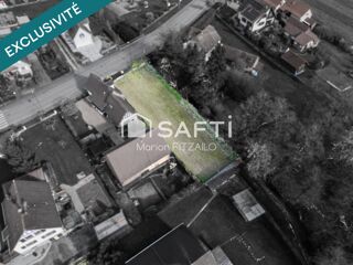  Terrain à vendre 742 m²