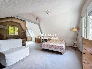  Maison � vendre 7 pi�ces 240 m�