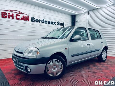Renault clio - II Phase 2 1.4 i 98 RXE/RXT - Gris