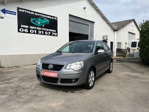 Volkswagen polo - 1.4 TDi 68 cv - Bleu azur