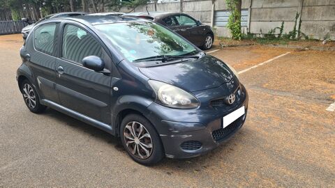 Toyota aygo - 1.0 vvti - Gris anthracite