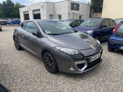 Renault Mégane III Phase 2 Coupé 1.6 dCi 130 cv FAP S&S eco2 Energy BOSE / 2012 occasion Lyon 8e Arrondissement 69008