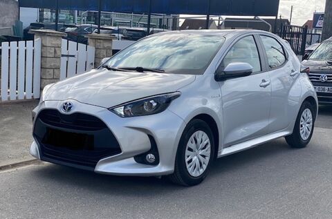 Toyota Yaris Hybride 116h France Business Stage A1 2021 occasion Athis-Mons 91200