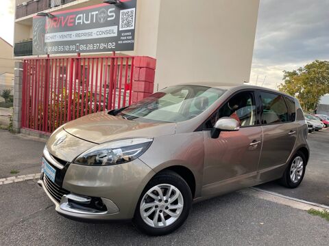 Renault Scénic 1.5 dCi 110 EDC TOMTOM 203 000km 2012 occasion Houilles 78800