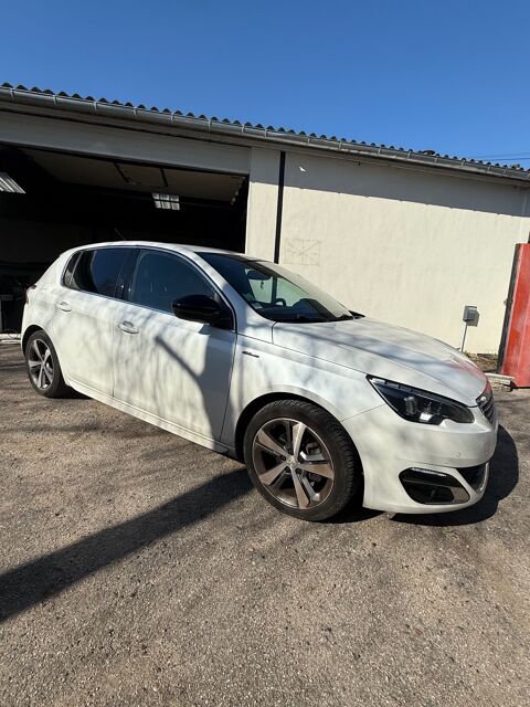 Peugeot 308 -   II 1.2 THP 130 GT Line - Blanc