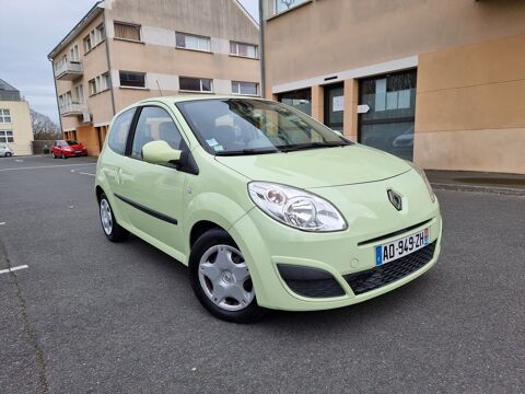 Renault Twingo 1.2i 76CH 1ERE MAIN 122 000KM CLIM 2009 occasion Blois 41000