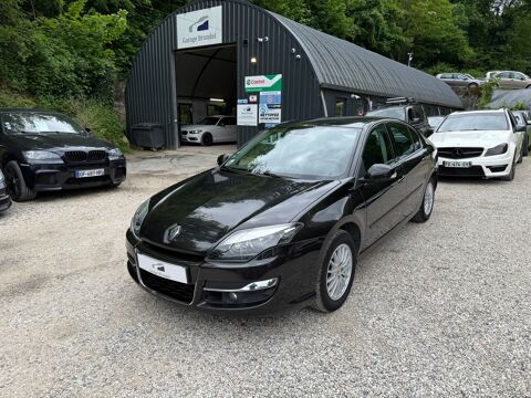 Renault Laguna III 2.0 dCi 130cv Black Edition 2e main 2010 occasion Sathonay-Camp 69580