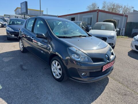 Renault clio iii - 1.6L DYNAMIQUE 90Ch - Gris anthracite 