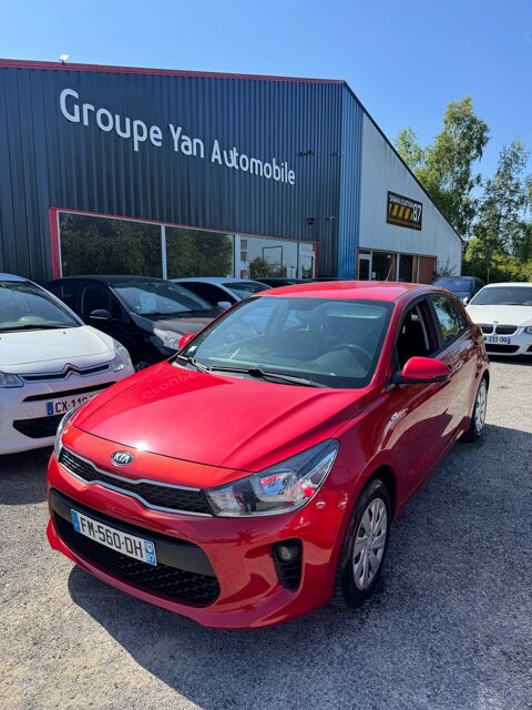 Kia rio - IV 1,25 84ch - Rouge