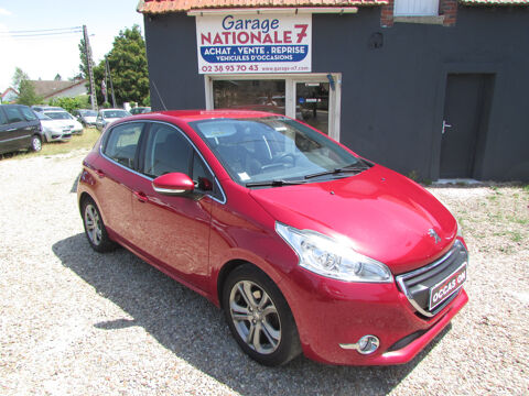 Peugeot 208 - 1.6 e-HDI 92CV - Rouge