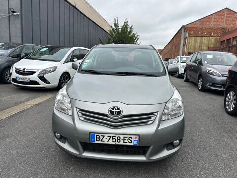 Toyota Verso 126 D-4D 126 CH 7places 4X fois CBLEUt 2012 occasion Houilles 78800