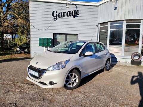 Peugeot 208 - 1,2 82 ch 4 cv Jantes Alu - Blanc