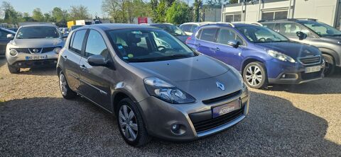 Renault Clio 1.2 TCE 100 CV ECO2 EXCEPTION ESSENCE 2010 occasion SAINT PRIEST 69800