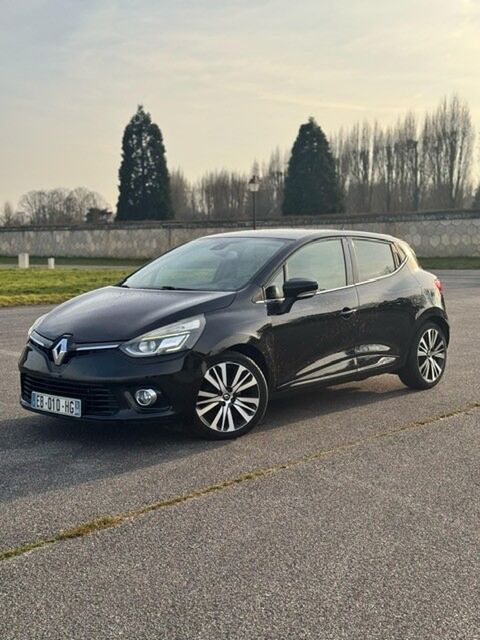 Renault Clio 1.2 tce 120CV INITIALE EDITION 2015 occasion Maurepas 78310