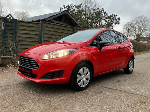 Ford fiesta - 1.2 Champions Edition - Rouge Laqu&eac