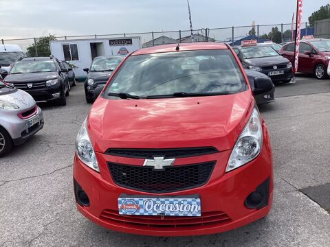 Chevrolet spark - 1.0 Basis + - Rouge Laqué