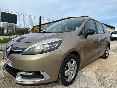 Renault Grand scenic IV III TCe 130 ch 06/2015 2015 occasion BELLEGARDE 30127