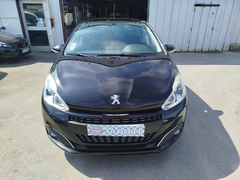 208 1.6 hdi Blue-HDI Urban Soul / distribtuion neuve/revisé 2015 occasion 45770 Fleury-les-Aubrais