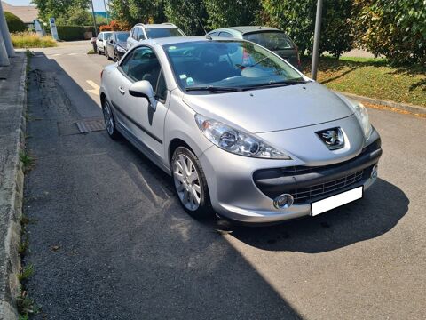 Peugeot 207 CC CABRIOLET CRIT 2 2007 occasion Coignières 78310