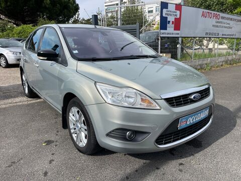 Ford focus - 1.6 100CH GHIA BVA - Gris clair