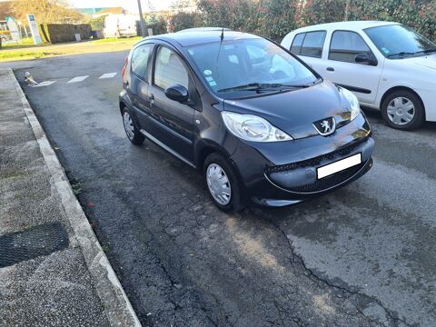 Peugeot 107 1.0 12v TRENDY 5PTS 3500 2006 occasion Coignières 78310